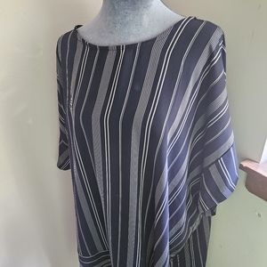 Lane Bryant Asymmetrical Hem Tunic size 28